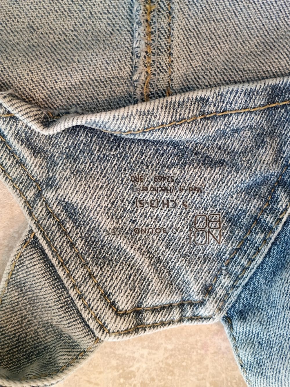 Light Blue Distressed Denim Overalls Size Small Women's 3-4 - Picture 14 of 15